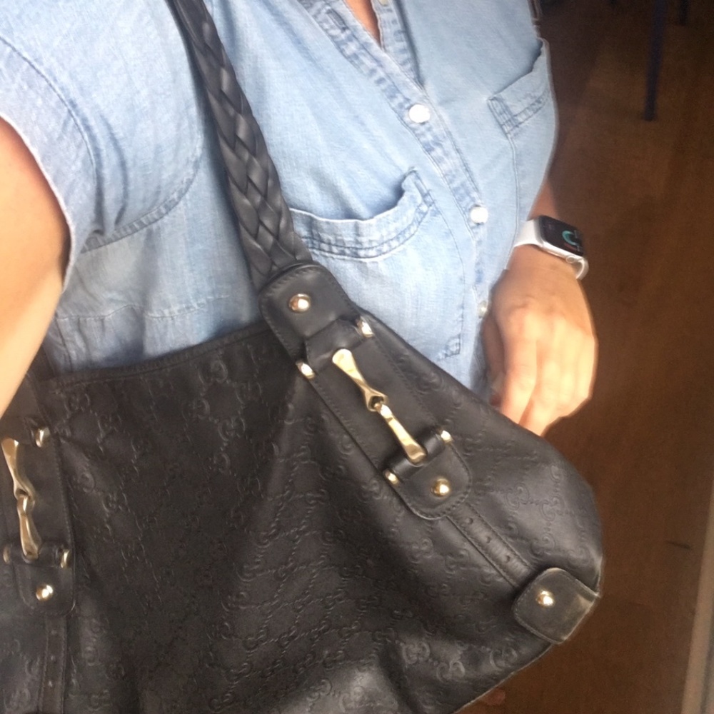 Gucci Black Embossed Leather Tote - Picture 3 of 11